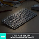 Teclado sem fio Logitech MX Keys Mini com Iluminação Inteligente, Conexão USB ou Bluetooth Easy-Switch para até 3 dispositivos e Bateria Recarregável - Grafite